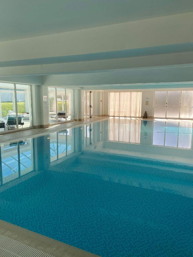 Towers Hotel&Spa Swansea Buitenkant foto