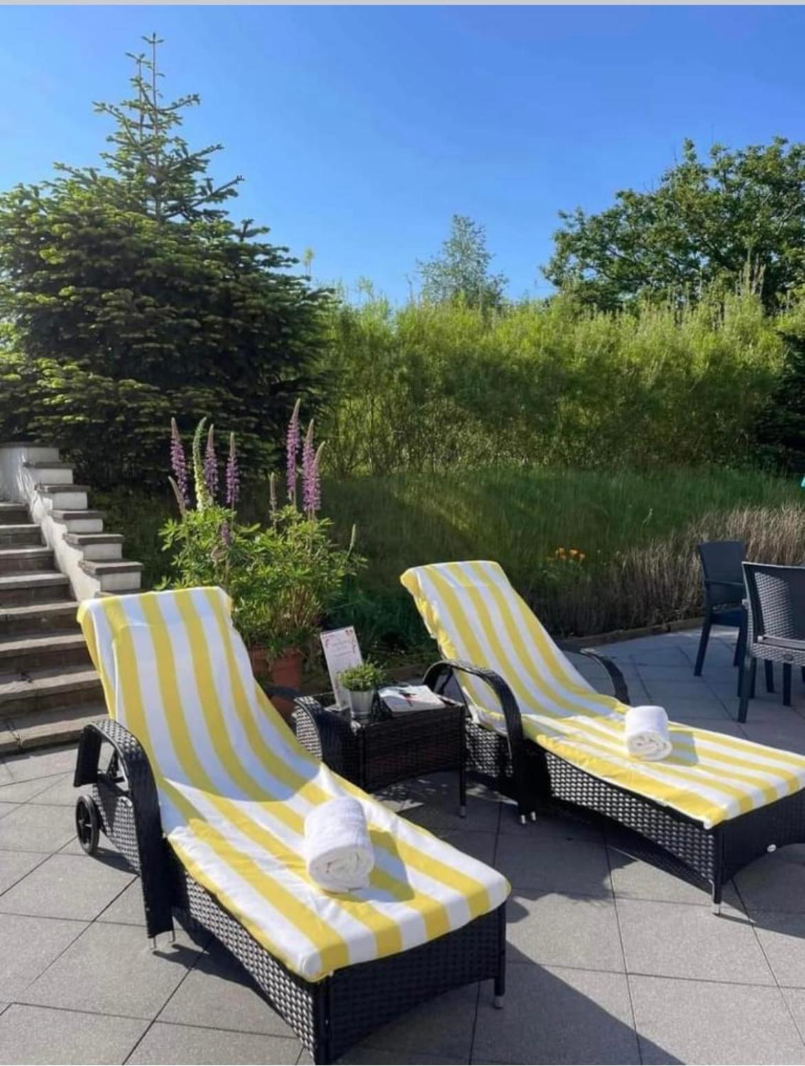 Towers Hotel&Spa Swansea Buitenkant foto